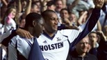 Cựu cầu thủ của Tottenham qua đời ở tuổi 36